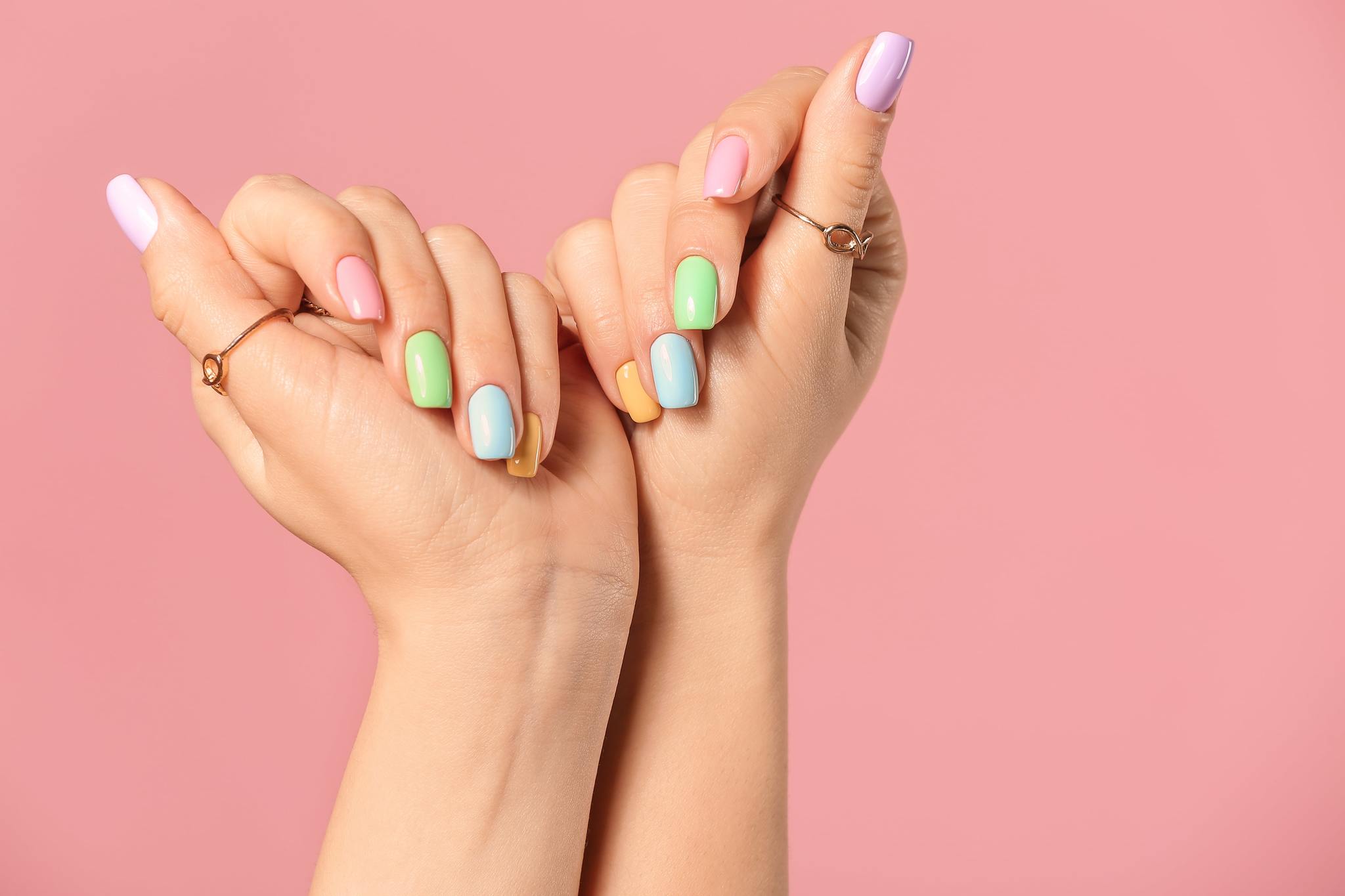 What is Nail Polish? Definition and Tips for Applying It